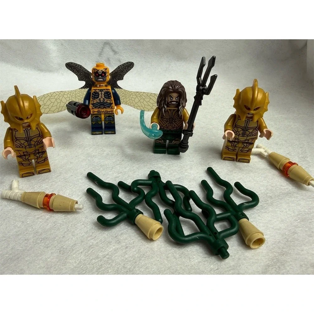 Lego‎ Battle of Atlantis X4 Minifigures Aquaman Parademon Atlantean Guards Lot
